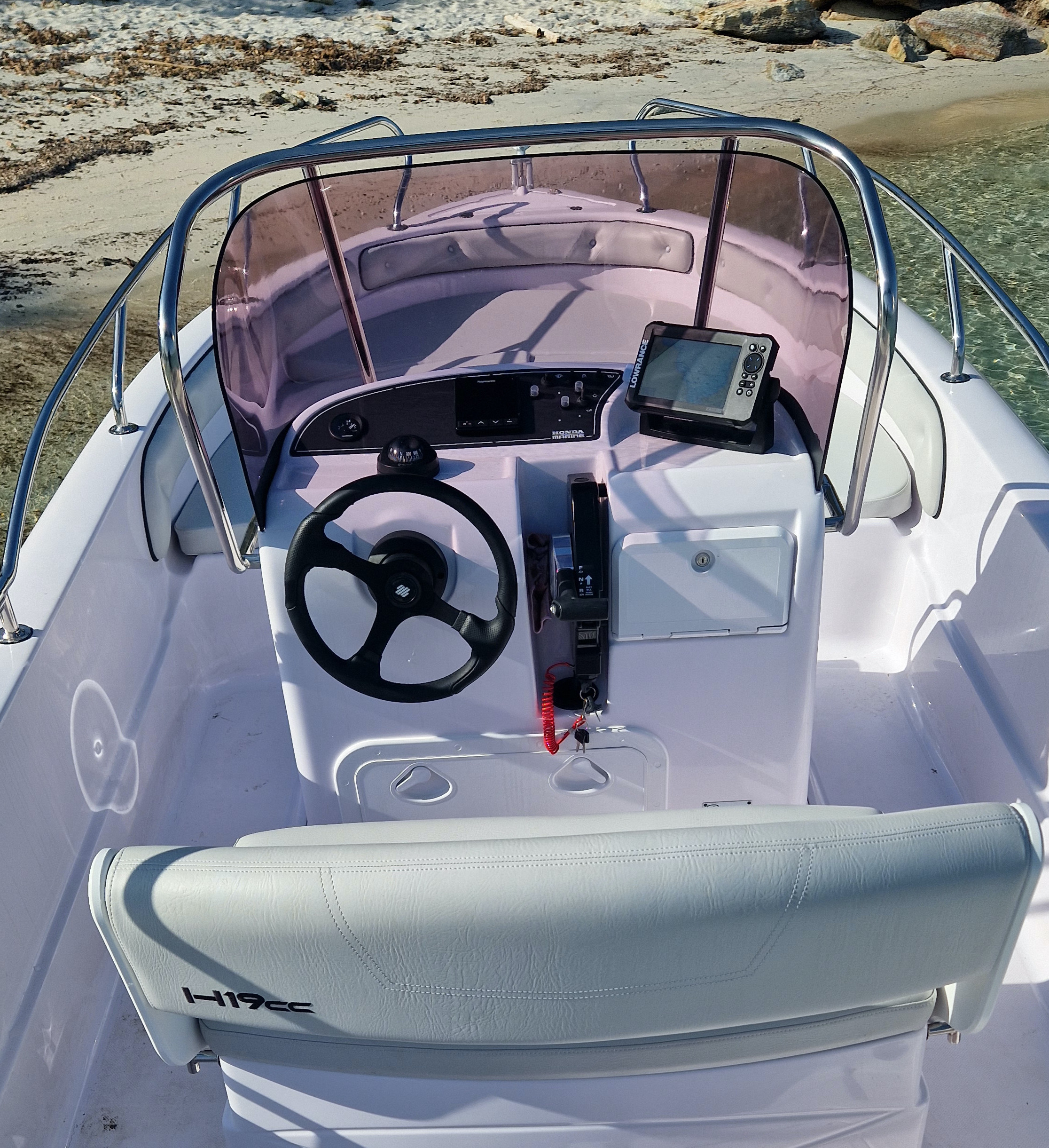 Photos du bateau "H19CC"