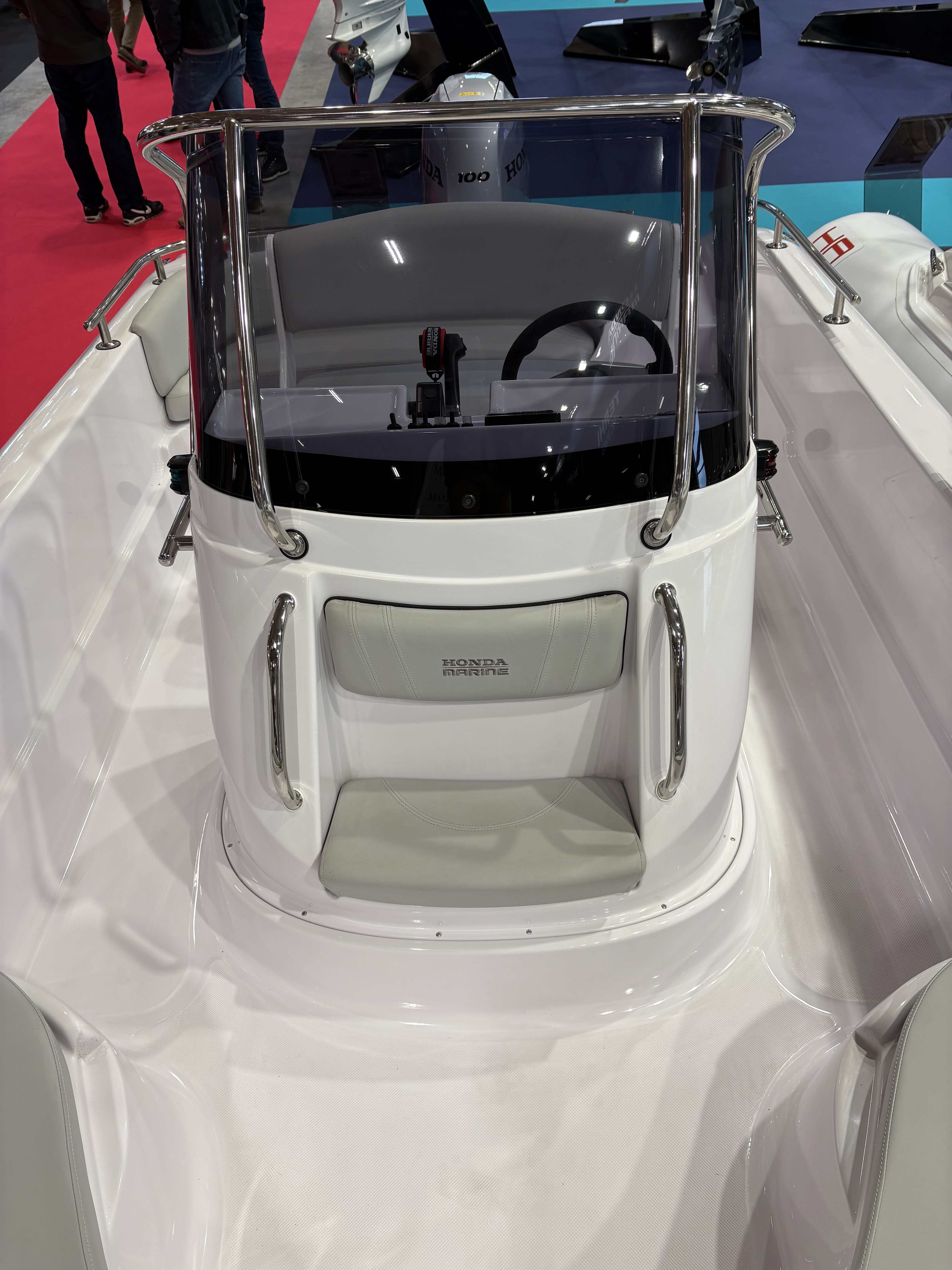 Photos du bateau "H19CC"